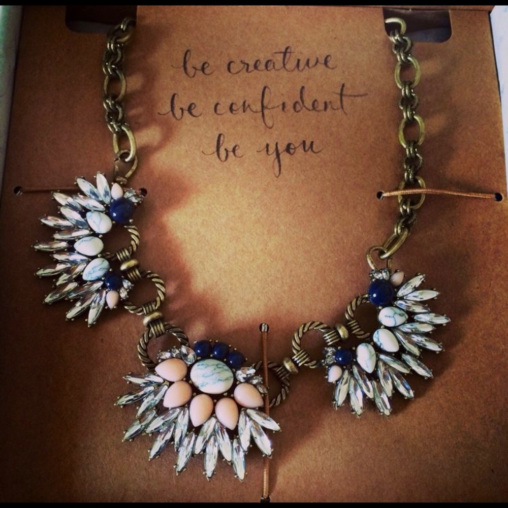 Morningtide necklace and earring set.